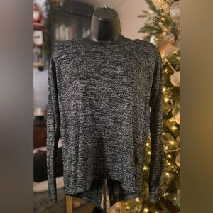 Forever 21 Black and White Knit Top